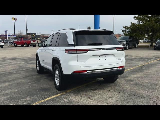 2023 Jeep Grand Cherokee Laredo 4x4