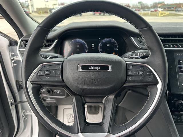 2023 Jeep Grand Cherokee Laredo 4x4