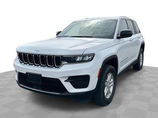 2023 Jeep Grand Cherokee Laredo 4x4