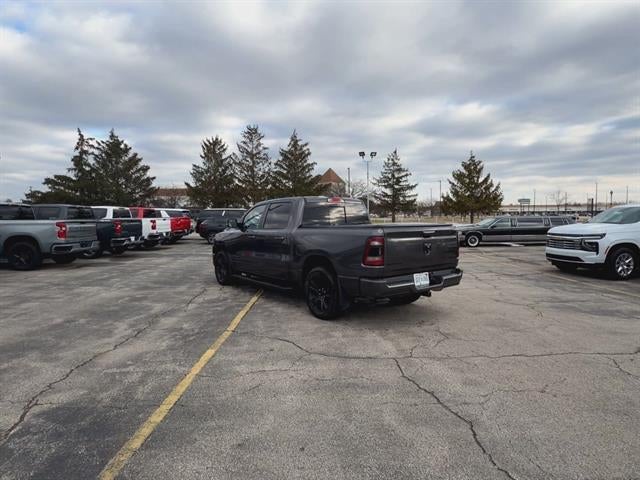 2020 RAM 1500 Big Horn Crew Cab 4x4 5'7" Box