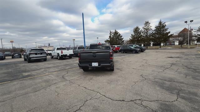 2020 RAM 1500 Big Horn Crew Cab 4x4 5'7" Box