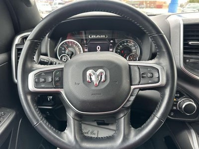 2022 RAM 1500 Big Horn Crew Cab 4x4 5'7" Box