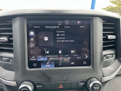 2022 RAM 1500 Big Horn Crew Cab 4x4 5'7" Box