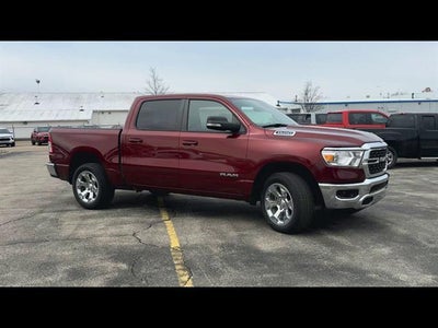 2022 RAM 1500 Big Horn Crew Cab 4x4 5'7" Box