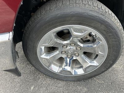 2022 RAM 1500 Big Horn Crew Cab 4x4 5'7" Box