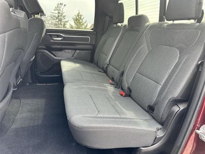 2022 RAM 1500 Big Horn Crew Cab 4x4 5'7" Box