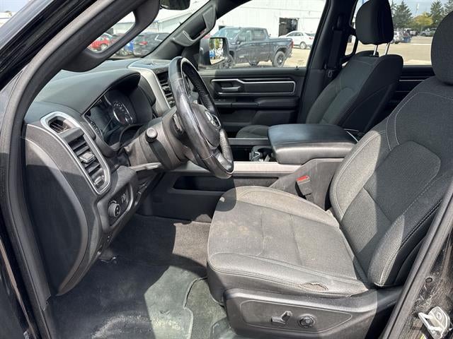 2020 RAM 1500 Big Horn Crew Cab 4x4 5'7" Box