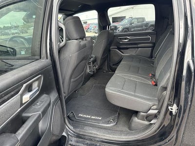 2020 RAM 1500 Big Horn Crew Cab 4x4 5'7" Box