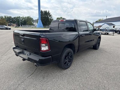 2020 RAM 1500 Big Horn Crew Cab 4x4 5'7" Box