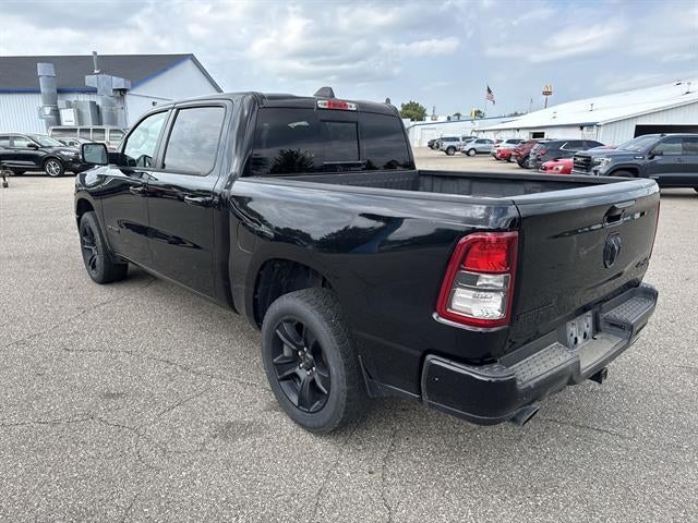 2020 RAM 1500 Big Horn Crew Cab 4x4 5'7" Box
