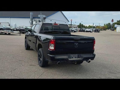2020 RAM 1500 Big Horn Crew Cab 4x4 5'7" Box