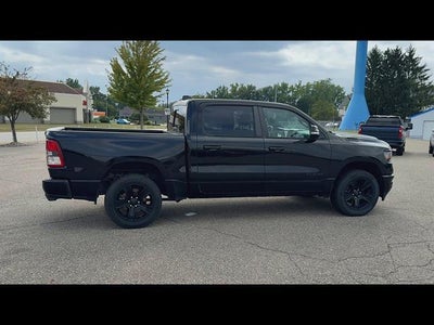 2020 RAM 1500 Big Horn Crew Cab 4x4 5'7" Box