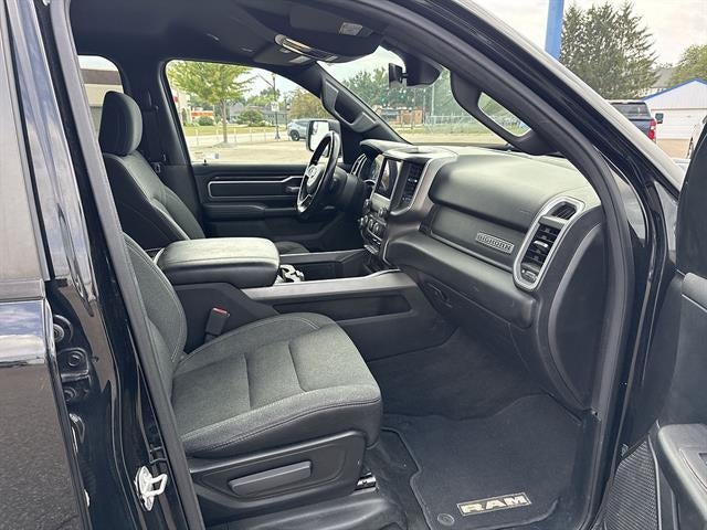 2020 RAM 1500 Big Horn Crew Cab 4x4 5'7" Box