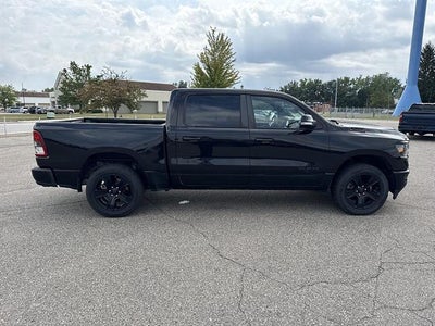 2020 RAM 1500 Big Horn Crew Cab 4x4 5'7" Box