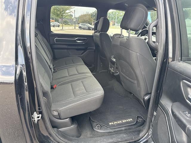 2020 RAM 1500 Big Horn Crew Cab 4x4 5'7" Box