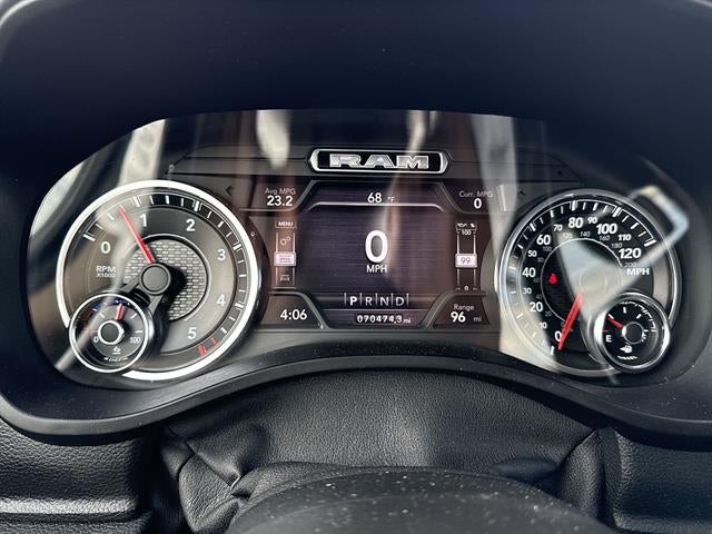 2021 RAM 1500 Laramie Crew Cab 4x4 5'7" Box