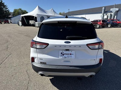 2020 Ford Escape SE