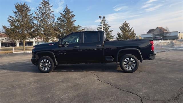 2024 Chevrolet Silverado 2500 HD Custom