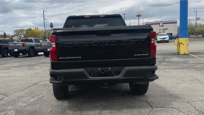 2024 Chevrolet Silverado 1500 Custom