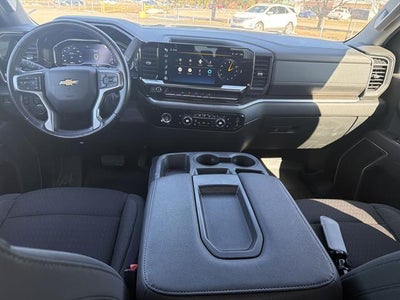2022 Chevrolet Silverado 1500 LT (2FL)