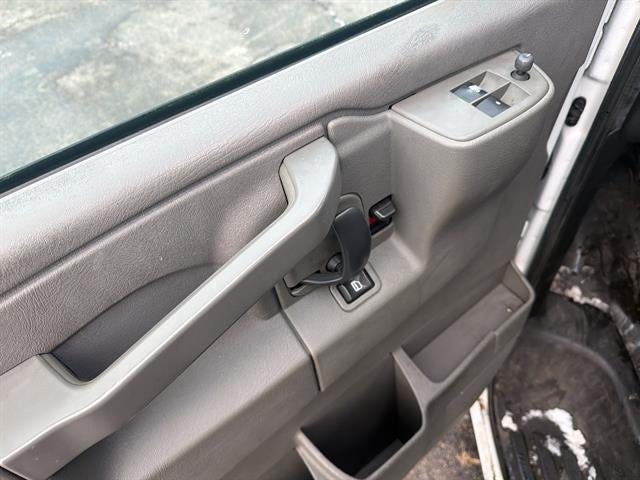 2017 Chevrolet Express Cargo 3500 Base