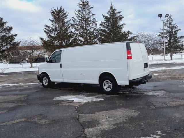 2017 Chevrolet Express Cargo 3500 Base