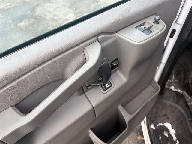 2017 Chevrolet Express Cargo 3500 Base