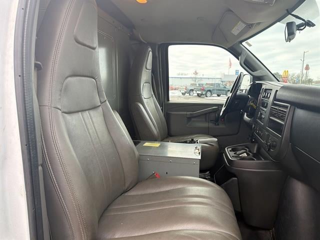 2017 Chevrolet Express Cargo 3500 Base