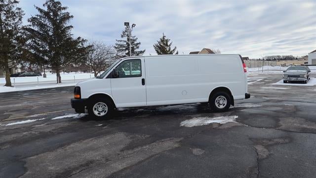 2017 Chevrolet Express Cargo 3500 Base