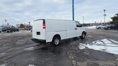 2017 Chevrolet Express Cargo 3500 Base