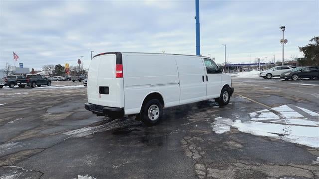 2017 Chevrolet Express Cargo 3500 Base