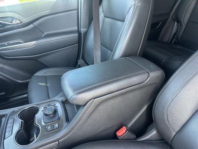 2020 GMC Acadia SLT
