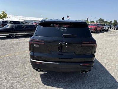 2024 Chevrolet Traverse LS