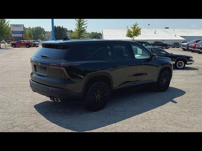 2024 Chevrolet Traverse LS