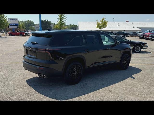 2024 Chevrolet Traverse LS