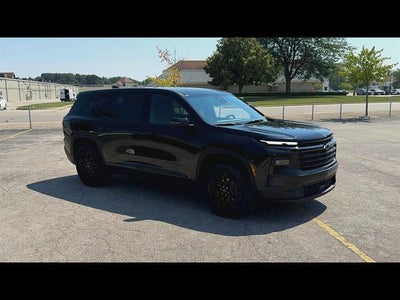 2024 Chevrolet Traverse LS