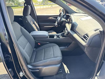 2024 Chevrolet Traverse LS