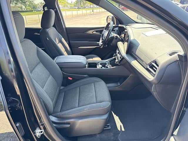 2024 Chevrolet Traverse LS
