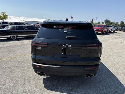 2024 Chevrolet Traverse LS