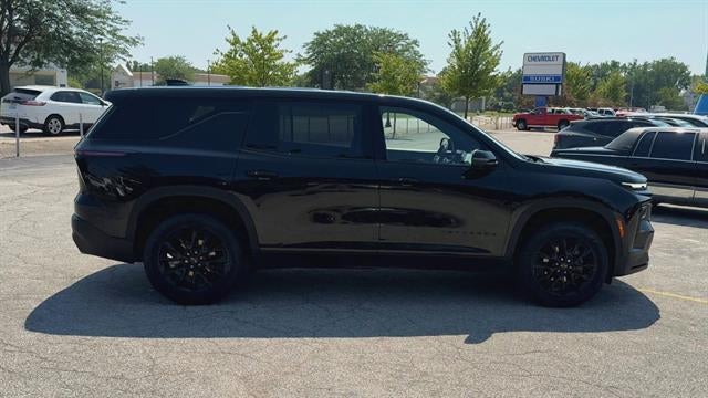 2024 Chevrolet Traverse LS