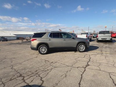2018 Chevrolet Traverse LT Cloth