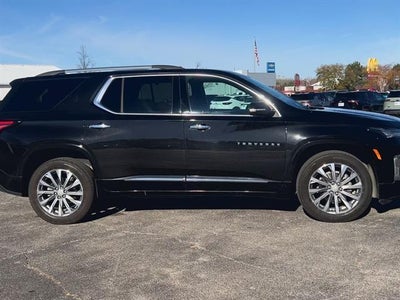 2023 Chevrolet Traverse Premier