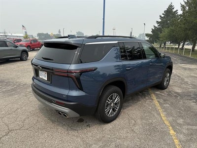 2024 Chevrolet Traverse LT