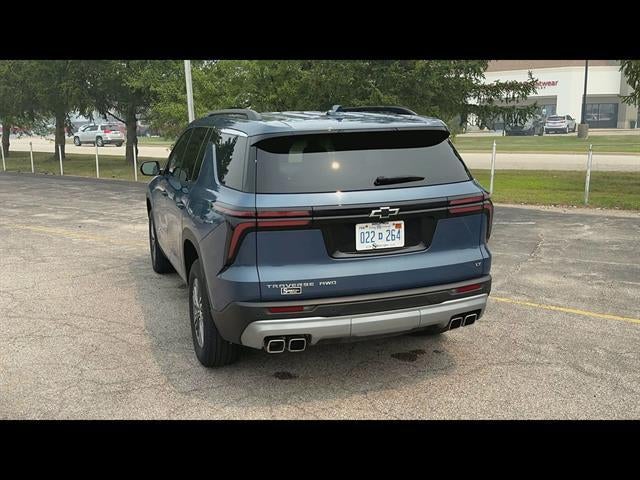 2024 Chevrolet Traverse LT