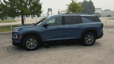 2024 Chevrolet Traverse LT