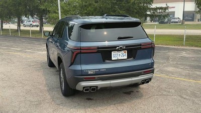 2024 Chevrolet Traverse LT