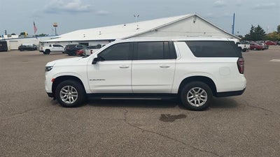 2022 Chevrolet Suburban LT