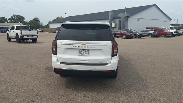 2022 Chevrolet Suburban LT