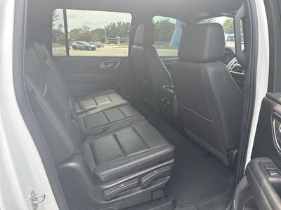2022 Chevrolet Suburban LT