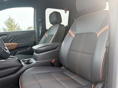 2023 GMC Canyon AT4